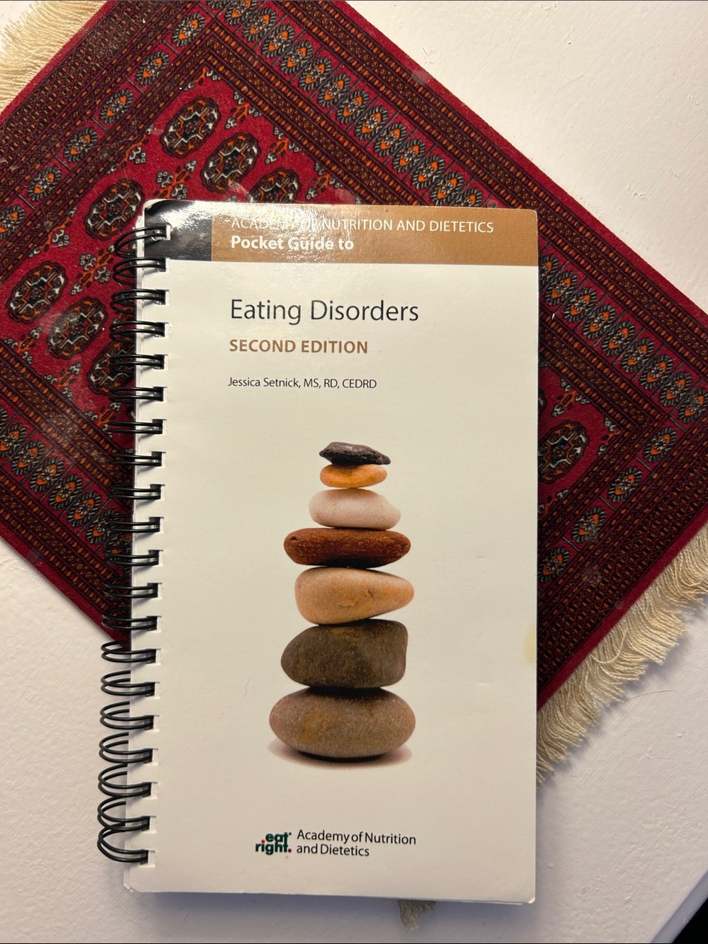 Academy of Nutrition and Dietetics Eating Disorders Pocket Guide - White/Cream